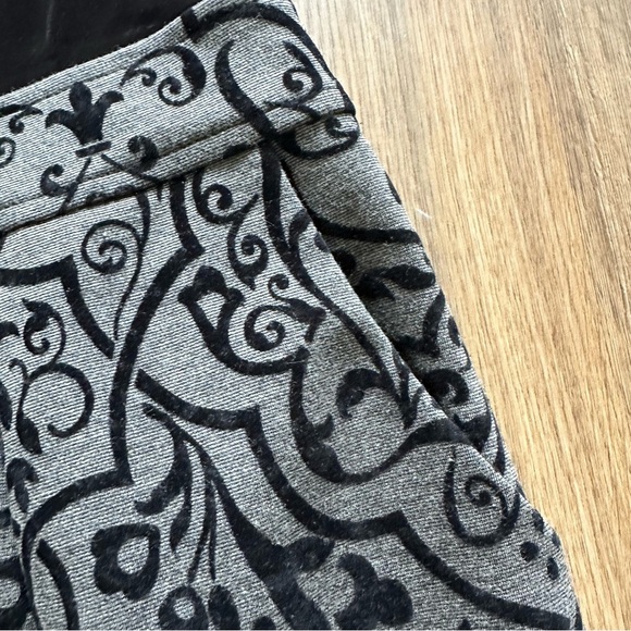 Land’s End Sleeveless Velvet Paisley Print Knee Length Dress 12 Black Stretch - Picture 13 of 13